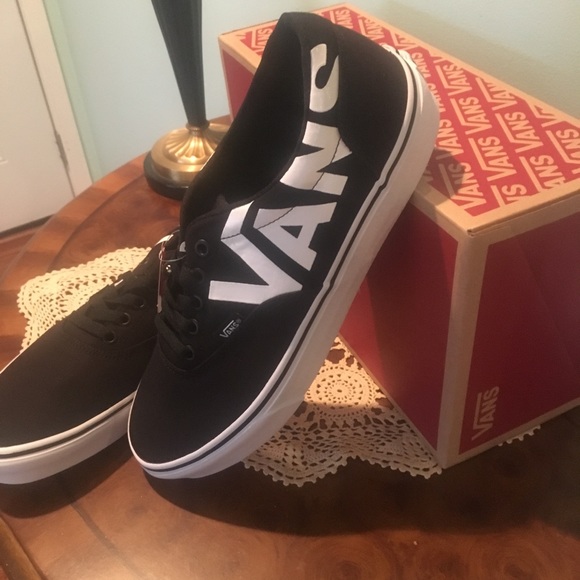 Vans Other - Vans Black Doheny with Big Logo in White Sz 10.5